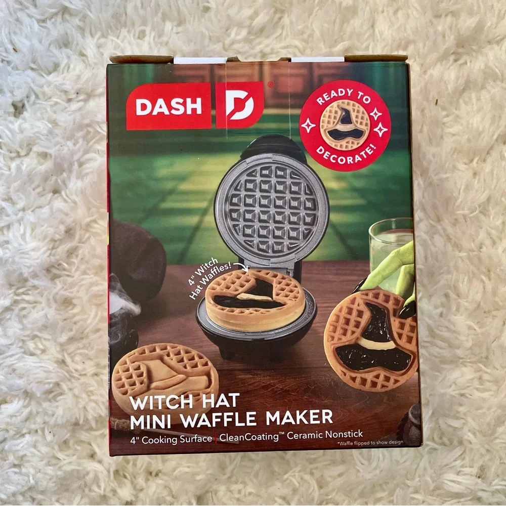 Dash‎ Witches Hat Mini Waffle Maker
